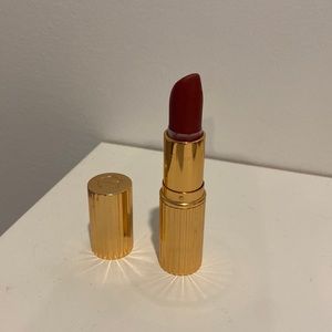 Charlotte Tilbury Matte  Lipstick- Color: Walk of Shame